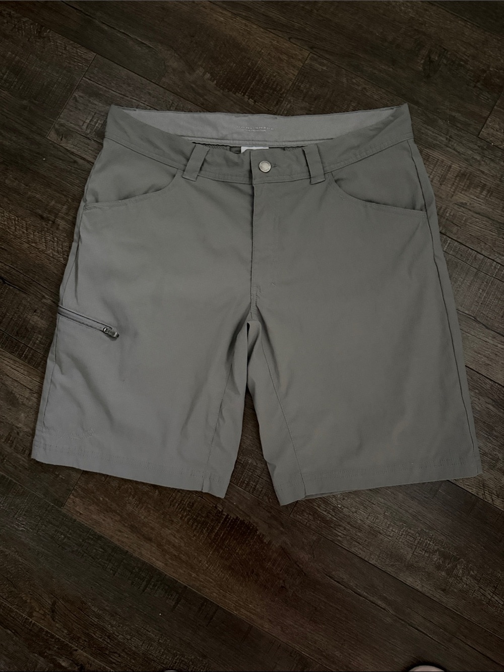 Columbia Omni-Shade shorts